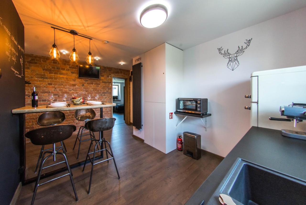 Apartament Wita Stwosza Jelenia Gora Luaran gambar
