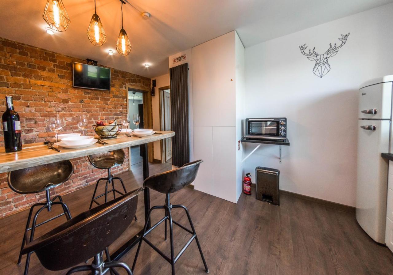 Apartament Wita Stwosza Jelenia Gora Luaran gambar