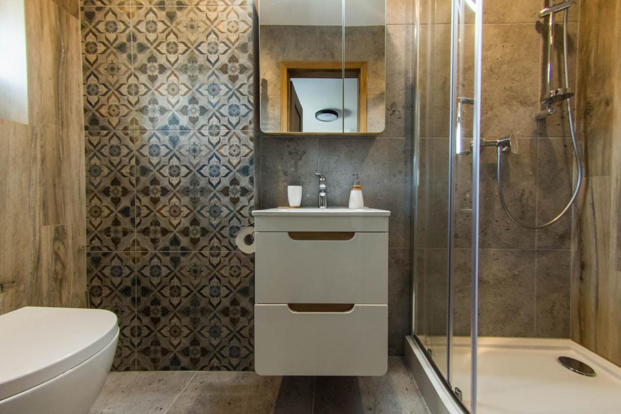 Apartament Wita Stwosza Jelenia Gora Luaran gambar