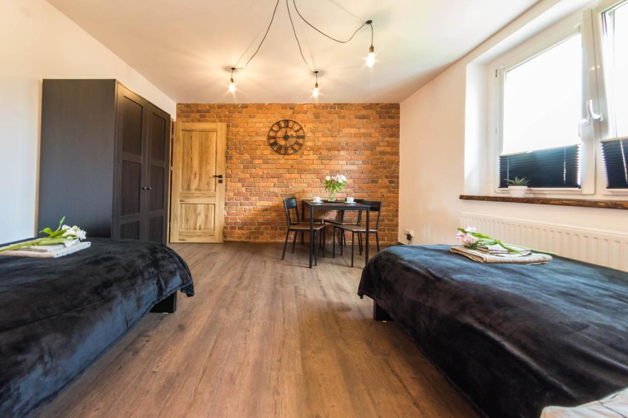 Apartament Wita Stwosza Jelenia Gora Luaran gambar
